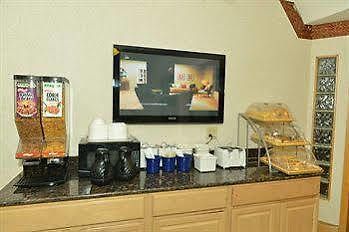 Whitney Inn & Suites Hamden Ngoại thất bức ảnh
